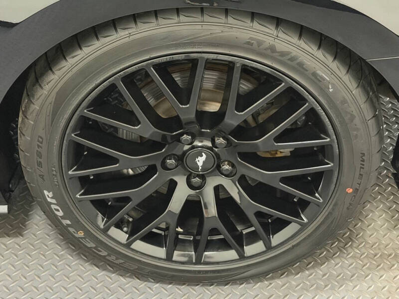 2017 Ford Mustang GT