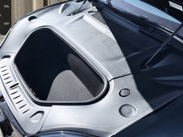 2023 Tesla Model S Plaid