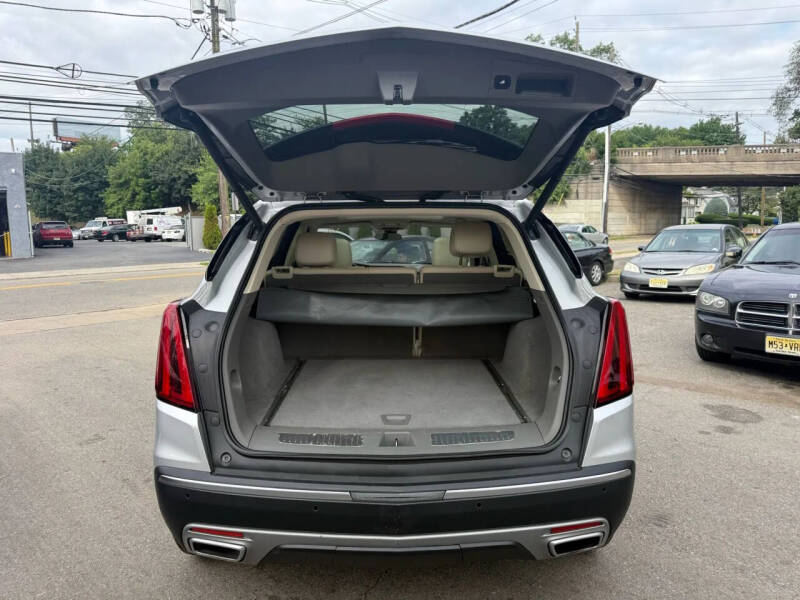 2020 Cadillac XT5 Premium Luxury