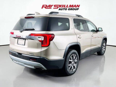 2022 GMC Acadia SLT
