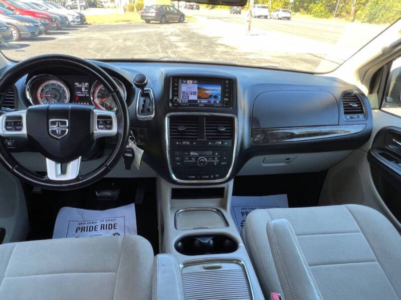 2011 Dodge Grand Caravan Crew