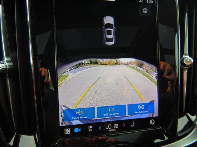 2025 Volvo S60 B5 Core