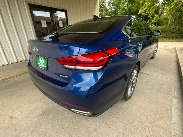 2016 Hyundai Genesis