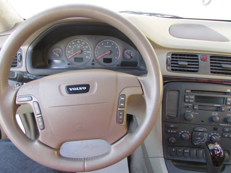 1999 Volvo S80 Base photo 24