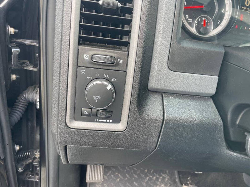 2017 RAM 1500 Express