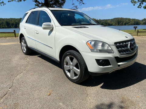 2010 Mercedes-Benz M-Class for sale at Monroe Auto's, LLC in Parsons TN