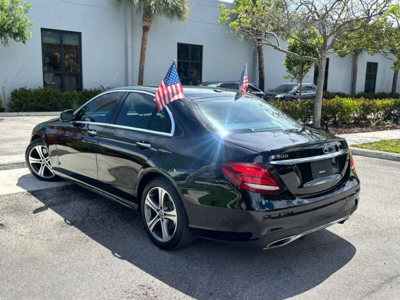 2018 Mercedes-Benz E-Class E 300