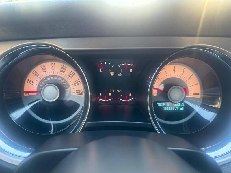 2012 Ford Mustang V6 Premium