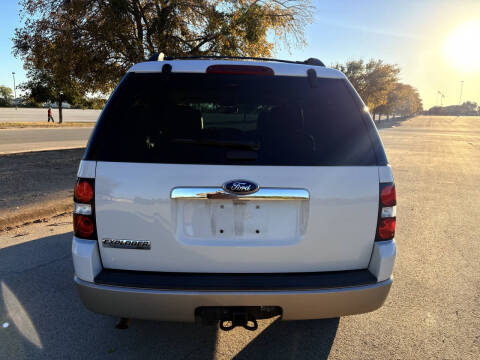 2010 Ford Explorer XLT