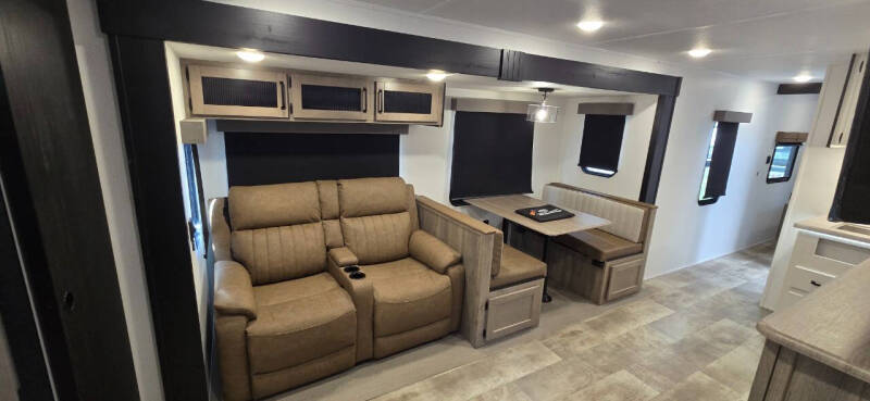 2025 Forest River 29BHQB