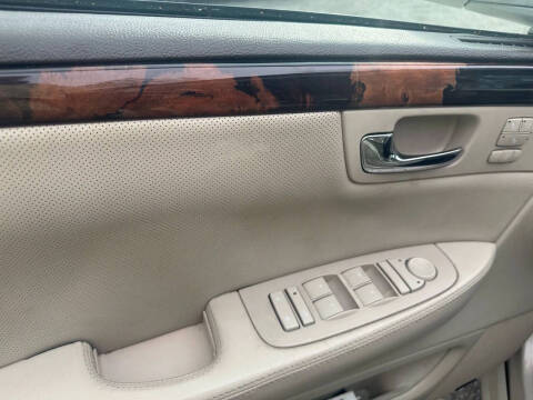 2011 Cadillac DTS Premium Collection