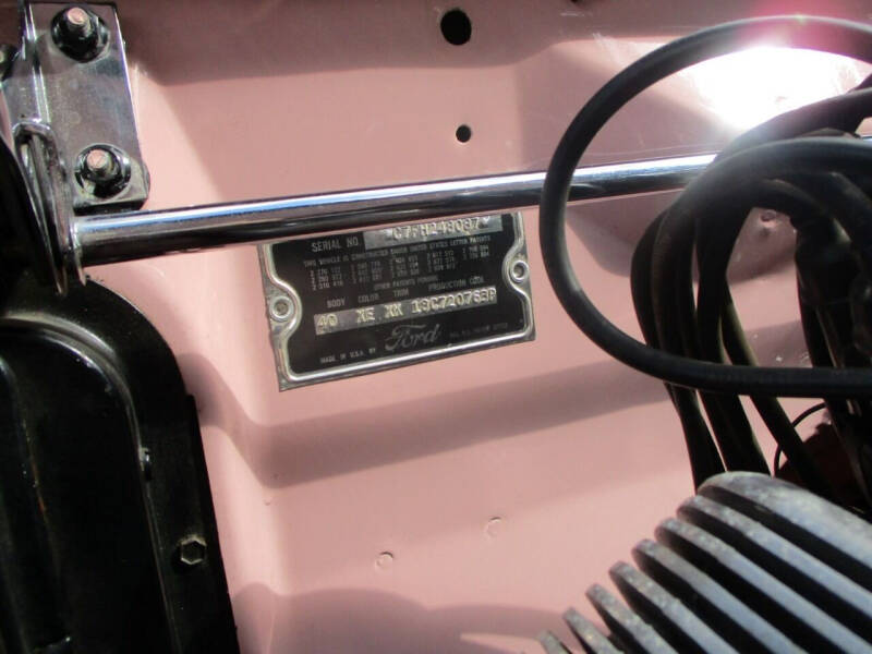 1957 Ford Thunderbird