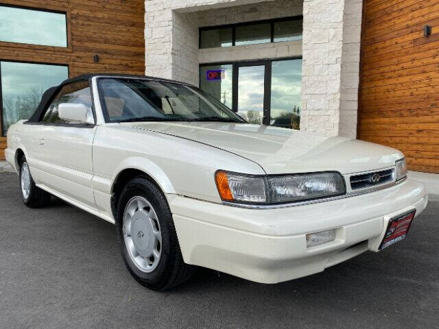1992 Infiniti M30