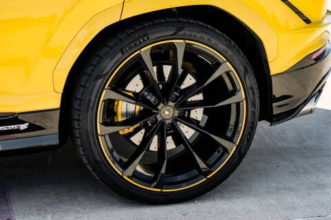 2024 Lamborghini Urus S