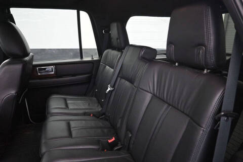 2016 Lincoln Navigator Select