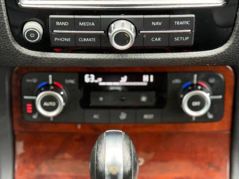 2012 Volkswagen Touareg Hybrid