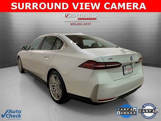 2025 BMW 5 Series 530i xDrive