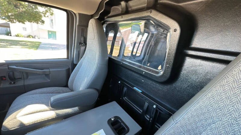 2019 Chevrolet Express 2500