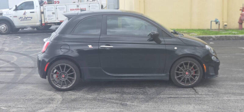 2016 FIAT 500 Abarth
