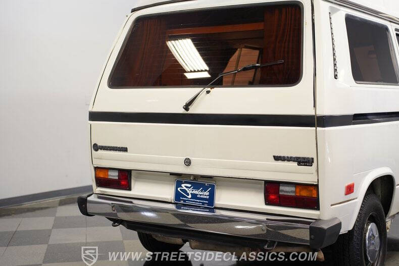 1984 Volkswagen Vanagon Camper