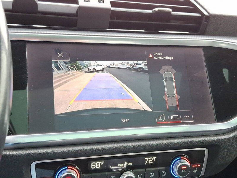 2022 Audi Q3 quattro S line Premium 45 TFSI