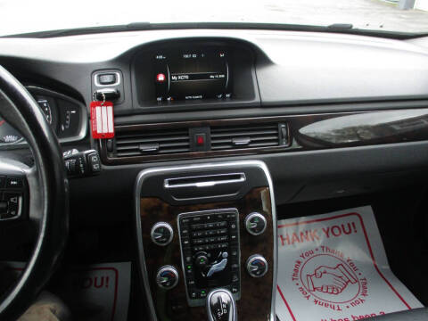 2015 Volvo XC70 T6