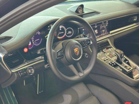 2022 Porsche Panamera