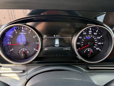 2022 Kia Carnival SX