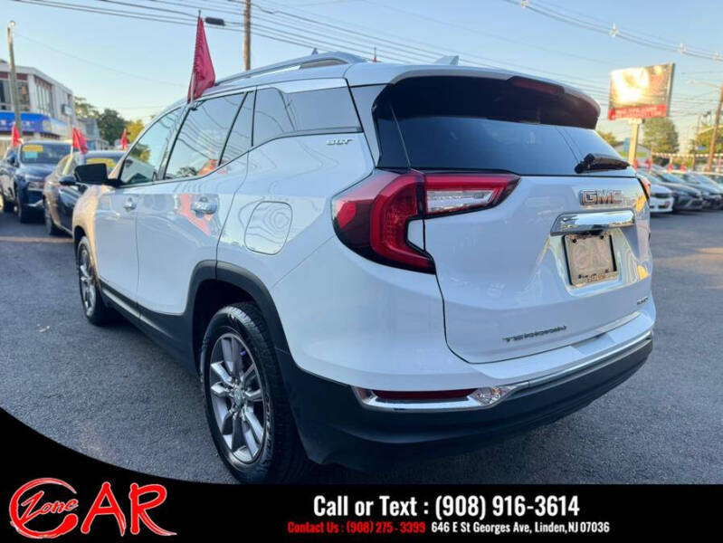 2023 GMC Terrain SLT