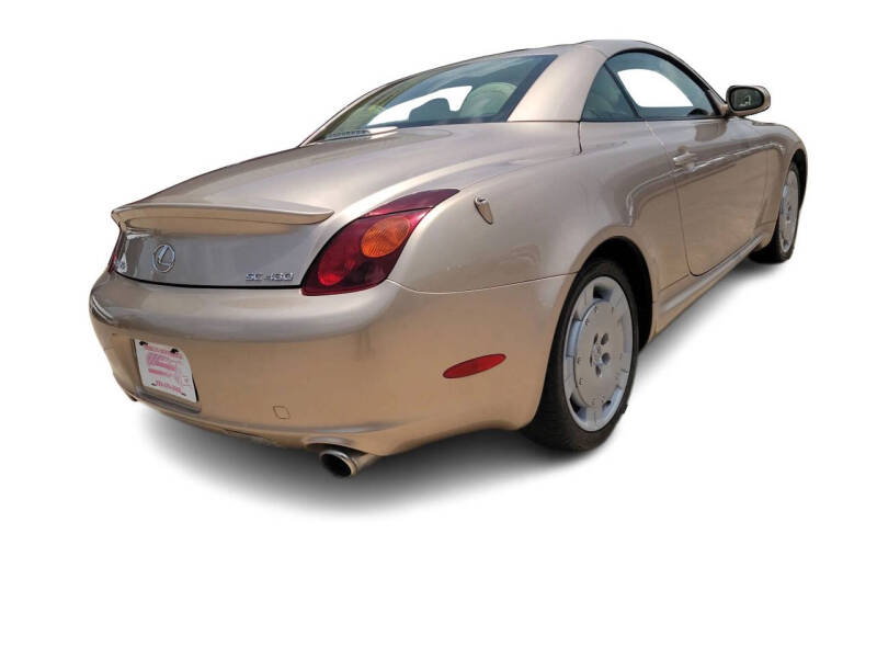 2004 Lexus SC 430