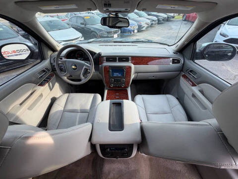 2011 Chevrolet Avalanche LTZ