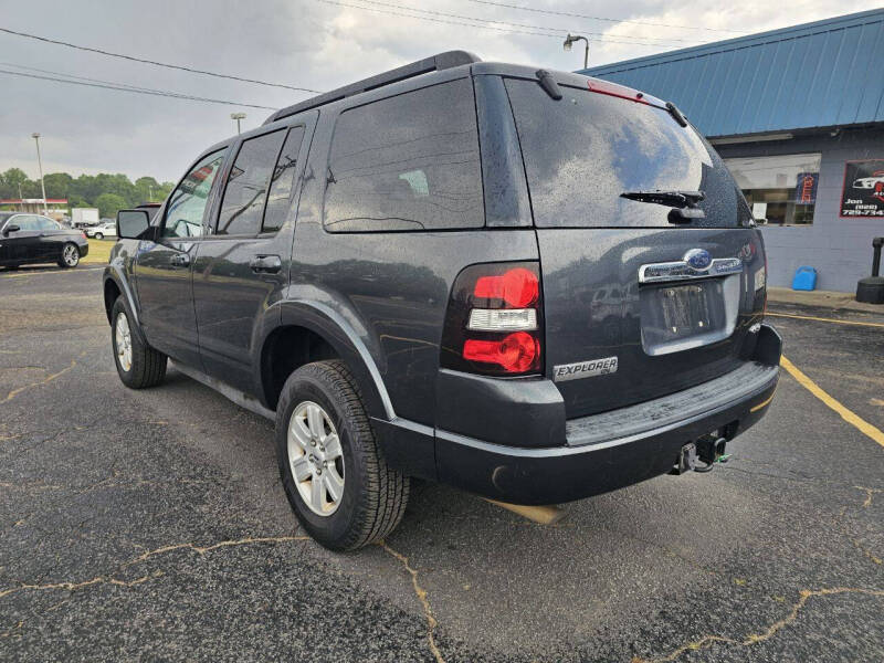 2010 Ford Explorer XLT