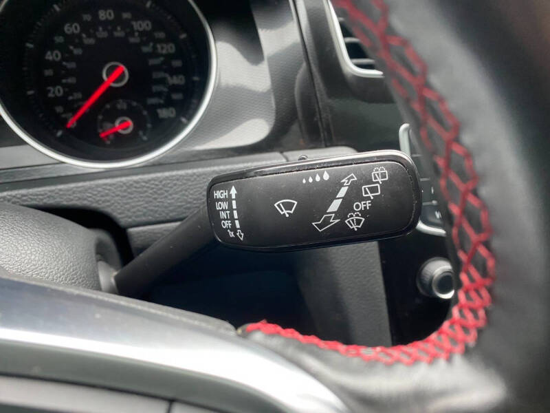 2015 Volkswagen Golf GTI S