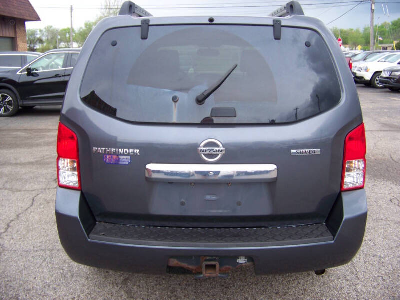 2012 Nissan Pathfinder Silver Edition