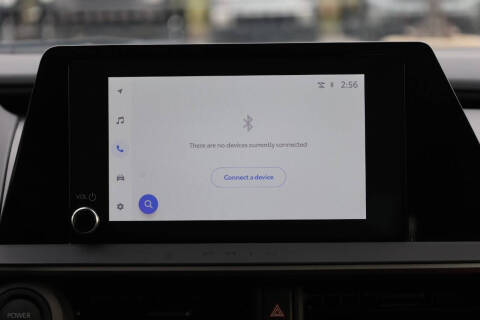 2025 Toyota Prius Plug-in Hybrid SE