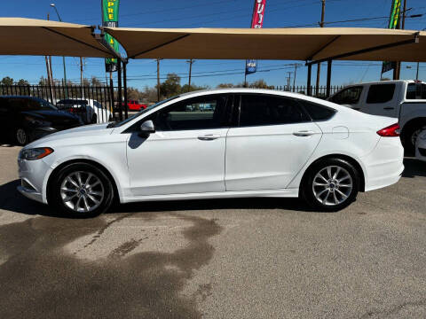 2017 Ford Fusion SE