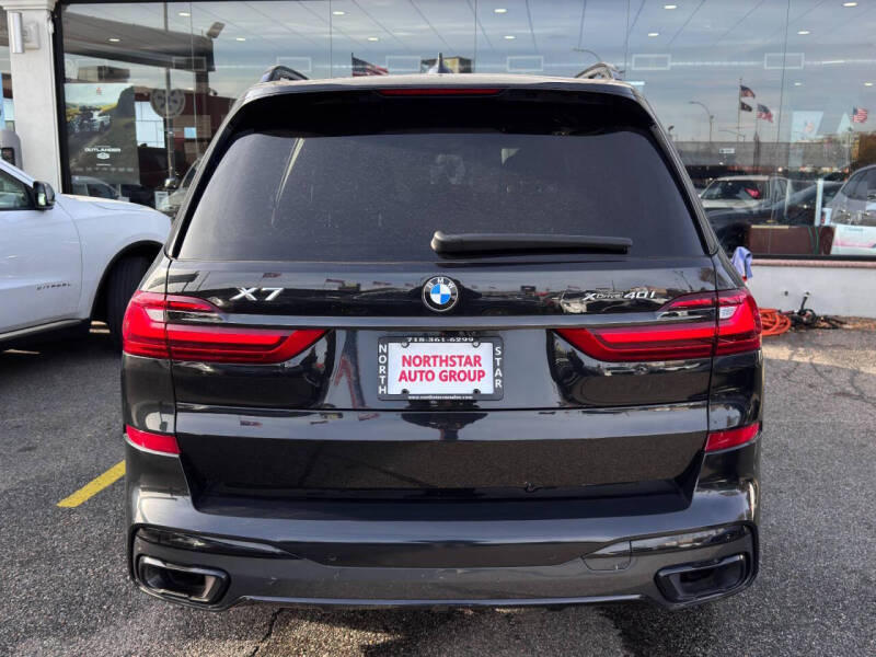 2022 BMW X7 xDrive40i