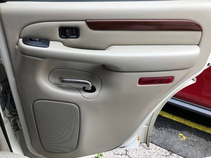 2004 Cadillac Escalade