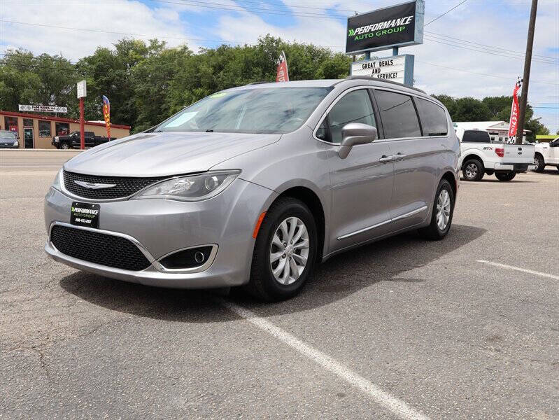 2017 Chrysler Pacifica Touring-L