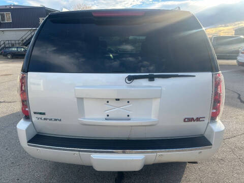 2011 GMC Yukon Denali