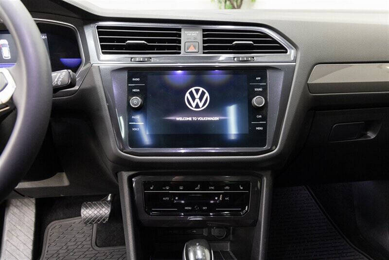 2022 Volkswagen Tiguan SE 4Motion