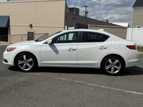 2013 Acura ILX 2.0L w/Tech