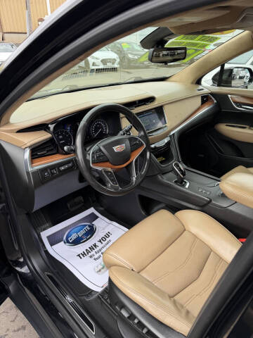 2017 Cadillac XT5 Platinum