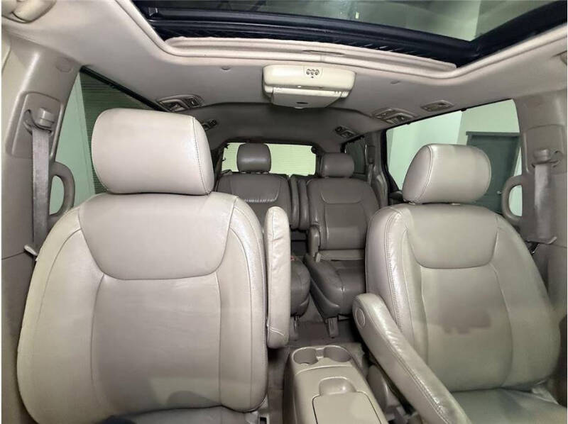 2008 Toyota Sienna
