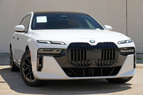 2023 BMW 7 Series 740i