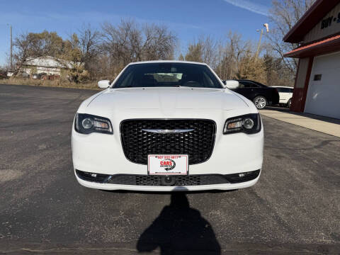 2018 Chrysler 300 S
