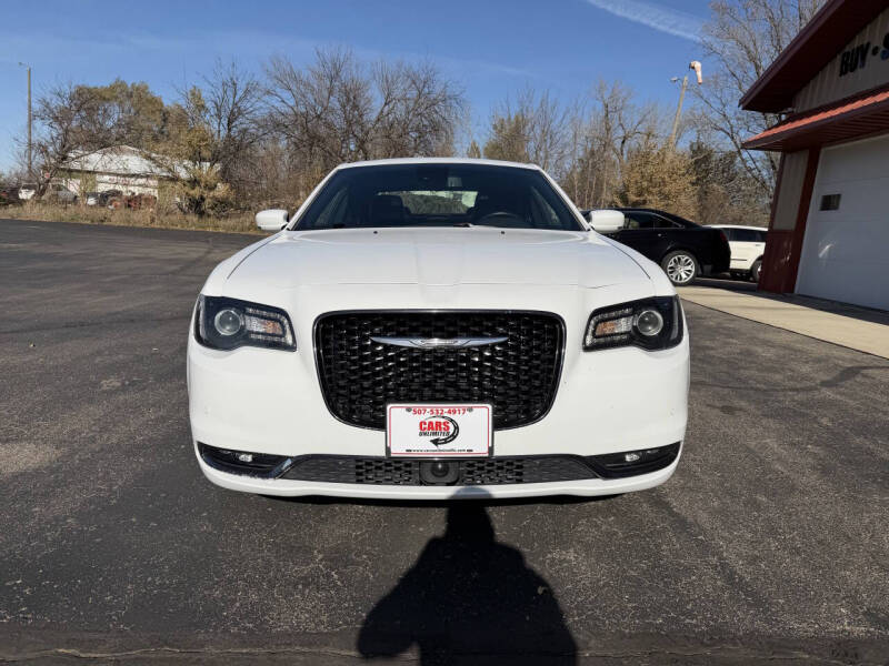2018 Chrysler 300 S