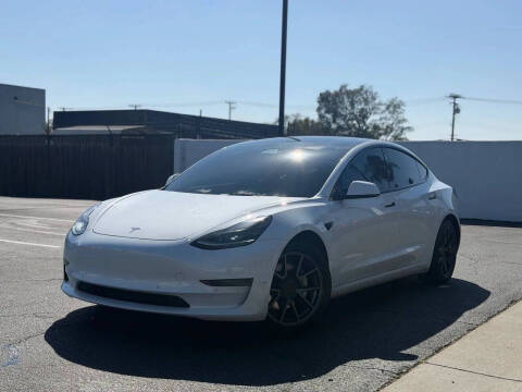 2021 Tesla Model 3 Standard Range Plus