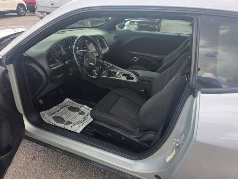 2019 Dodge Challenger SXT