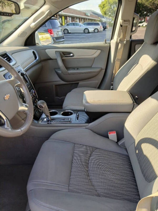 2016 Chevrolet Traverse LT